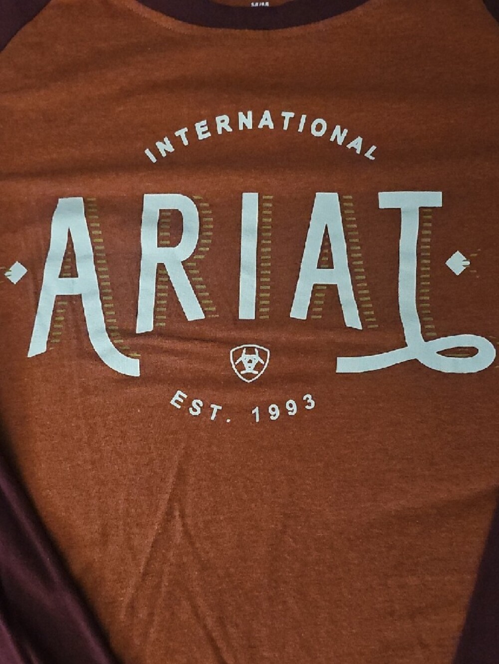 Ariat Two-Tone Long Sleeve Logo Tee - Rust & Maroon - Picture 2 of 5